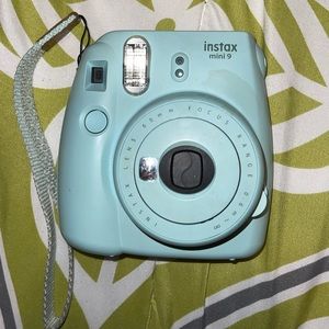 Fujifilm Instax Mini 9, Case, And Lens